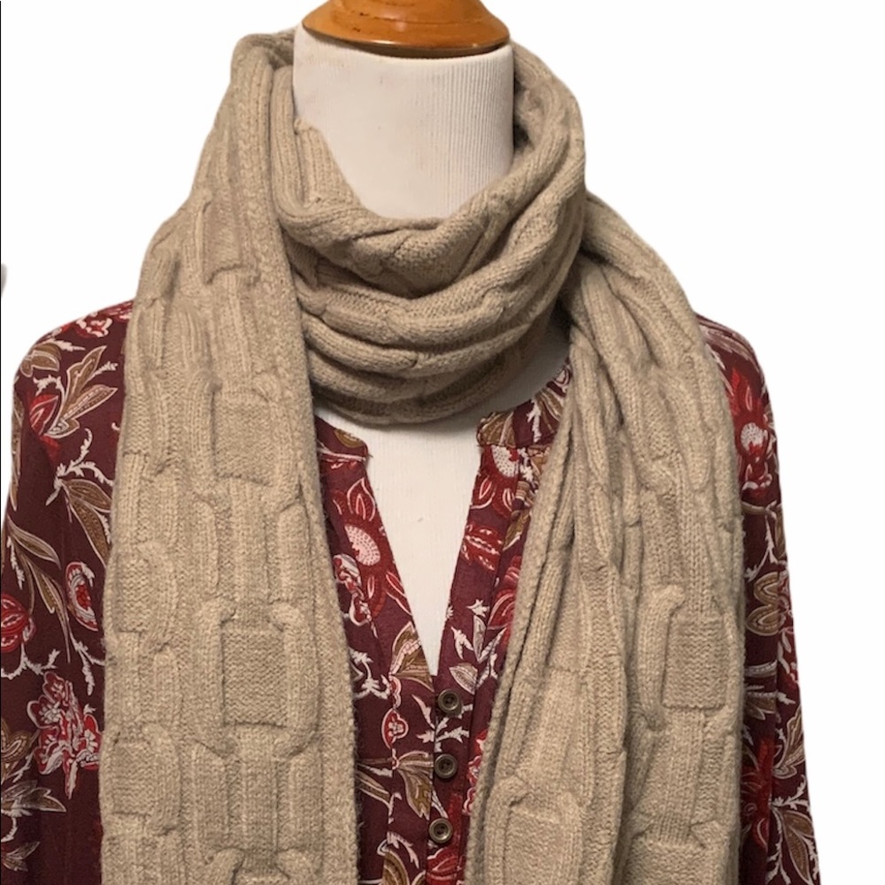 Calvin Klein tan cableknit scarf, fringe, logo